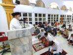 walikota-makassar-moh-ramdhan-danny-pomanto-memberikan-ceramah-di-masjid-nur-al-aqsa.jpg
