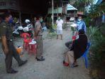 warga-di-desa-wele-kecamatan-belawa-kabupaten-wajo.jpg