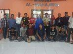 warga-rt-06.jpg<pf>warga-rt-06-foto.jpg<pf>calon-ketua-rt.jpg