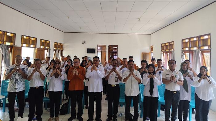 BOLMONG - Sekretaris Daerah Abdullah Mokoginta dan jajaran pemerintah
