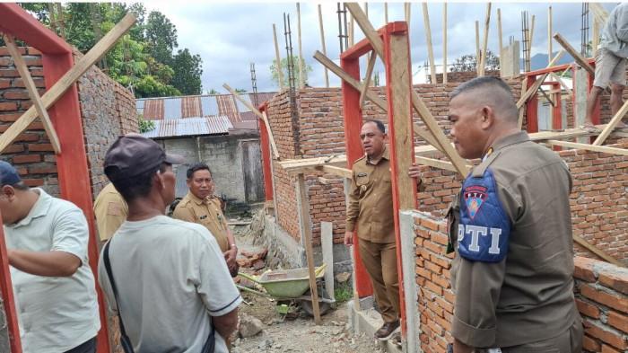 Bupati Bolaang Mongondow Yusra Alhabsyi mengecek. Foto 2