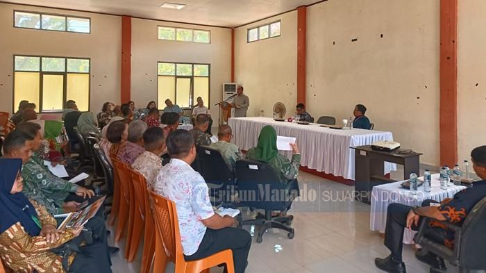 Bupati Kab Bolaang Mongondow Yusra Alhabsyi sosialisasi unsrat