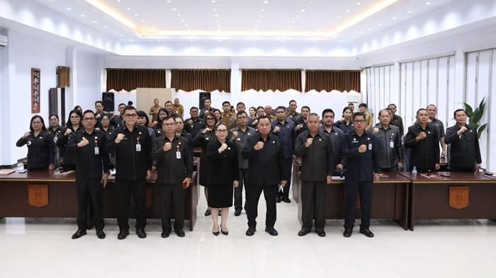 Ini Pesan Robby Dondokambey saat Sertijab Pejabat Baru Pemerintah Kabupaten Minahasa