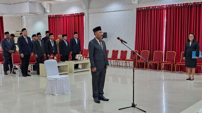 Bupati Sangihe Michael Thungari resmi melantik Johanis Pilat