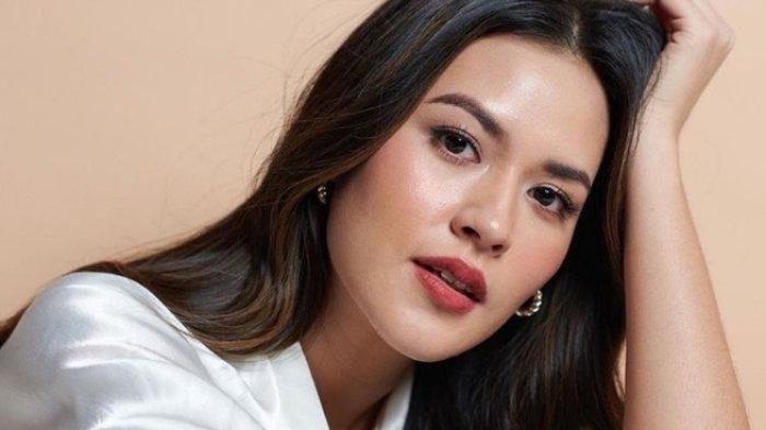 Chord dan Lirik Jatuh Hati - Raisa - Tribunmanado.co.id