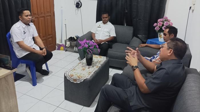 Ferdinand Dumais melakukan pengecekan terhadap SPPG