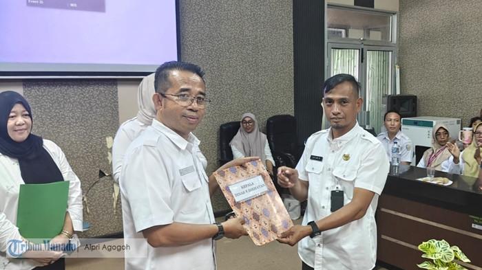 Foto SERTIJAB Kadinkes Boltara Ali Dumbela kepada Sofian Mokoginta