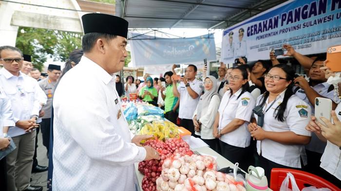 Gubernur YSK tinjau pelaksanaan Gerakan Pangan Murah (GPM) 1