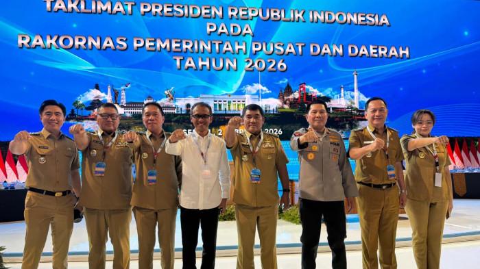 HADIRI - Gubernur Sulawesi Utara Yulius Selvanus (YSK) bersama Wakil Gubernur Victor Mailangkay menghadiri Rapat Koordinasi Nasional (Rakornas) Pemerintah Pusat dan Daerah Tahun 2026 yang digelar di Sentul International Convention Centre (SICC), Kabupaten Bogor, Jawa Barat, Senin (2/1/2026).