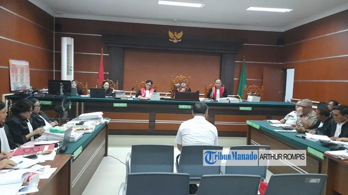 Ditanya Hakim Soal Video Ucapan Seorang Pendeta di Luar Negeri, Ini Jawaban Hein Arina