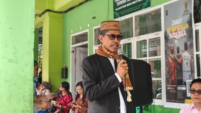 IDUL ADHA - Ketua Yayasan Masjid Al-Mujahidin Tomohon, Abdul Mahmud saat diwawancara Tribun Manado, Rabu (27/5/2026). mengatakan pada tahun ini pihak masjid akan menyembelih sebanyak 17 hewan kurban.