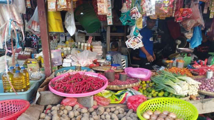 Daftar Harga Bapok di Pasar Pinasungkulan Manado Sulawesi Utara Senin 20 Oktober 2025