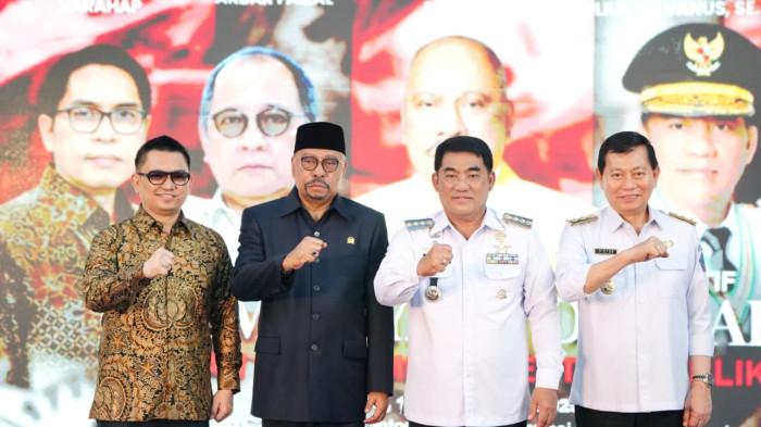 KONDISI - Gubernur Sulawesi Utara Yulius Selvanus Komaling (YSK) mengungkap kondisi fiskal daerah yang semakin berat akibat penurunan besar pada Transfer ke Daerah (TKD).