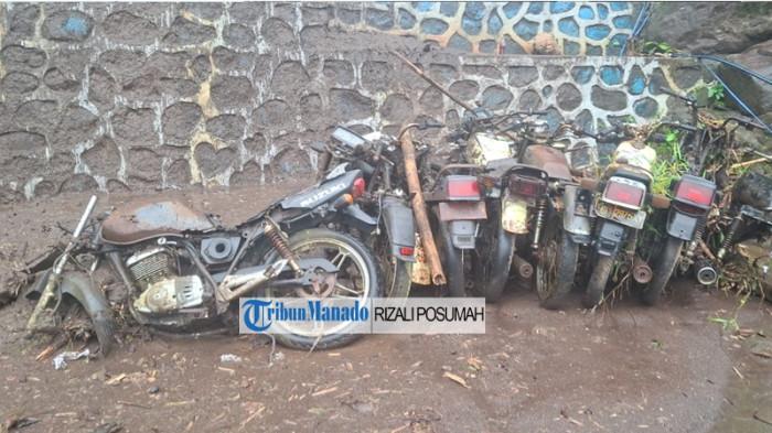 BANJIR BANDANG - Mapolres Sitaro, Kelurahan Paseng, Siau Barat, Sitaro, Sulawesi Utara, pasca bencana banjir bandang, Rabu (7/1/2026). Total ada 206 unit bangunan yang ikut terdampak banjir bandang di Siau, Kabupaten Sitaro, Provinsi Sulawesi Utara. Dari jumlah tersebut 30 rumah dilaporkan hilang terbawa banjir. 52 rumah rusak berat. 29 rumah rusak sedang dan 89 lainnya rusak ringan.