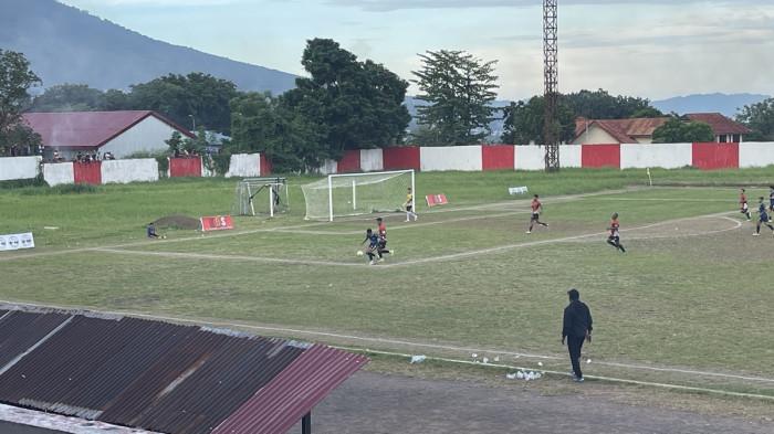 Laga di babak perdelapan final Youth Kampis Cup 2026
