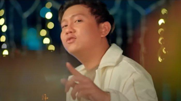 Chord Gitar dan Lirik Lagu Kalih Welasku by Denny Caknan, Dirilis 23 Desember 2022