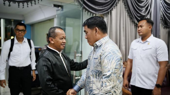 Menteri ESDM Bahlil Lahadalia Tiba di Manado Tadi Dini Hari, Disambut Gubernur Sulut YSK