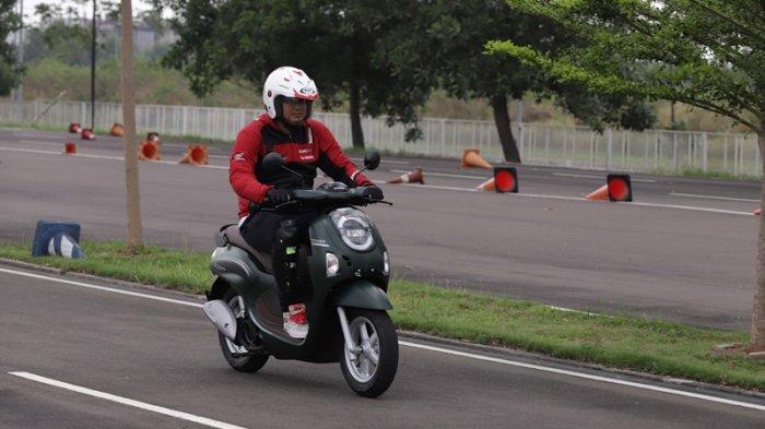 New Honda Scoopy Generasi Terbaru Curi Perhatian Pecinta Skutik Unik dan Fashionable