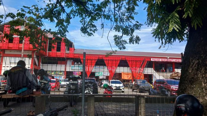 PASAR BERSEHATI - Pasar Bersehati di Jalan Nusantara, Calaca, Wenang, Manado, Sulawesi Utara, Kamis (5/2/2026).
