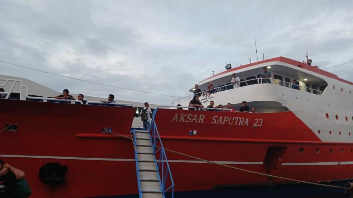 PELABUHAN MANADO - KM Aksar Saputra 23 di Pelabuhan Manado, Sulawesi Utara. Berikut jadwal kapal pada Kamis (19/3/2026).