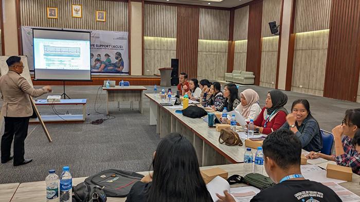 Pelatihan Advance Cardiac Life Support (ACLS). Foto 3