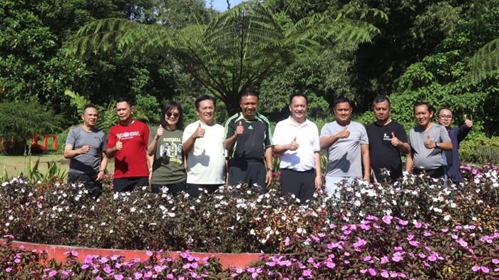 Pemkot Tomohon gelar kegiatan jalan sehat, Sabtu (23/5/2026).