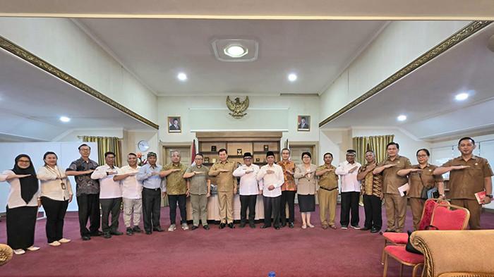 Pertemuan strategis di Ruang Rapat Wakil Gubernur Sulawesi Utara. Foto 2