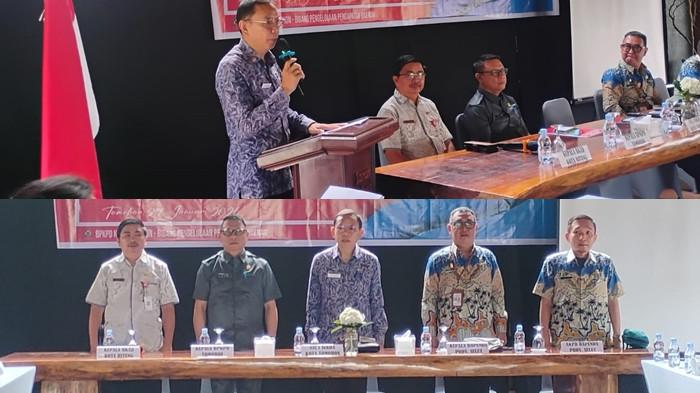 REKONSILIASI - Potret kegiatan rekonsiliasi DBH yang dilaksanakan di Aula Taman Kelong, Kota Tomohon, SulutKamis (29/1/2026). Asisten Pemerintahan dan Kesejahteraan Rakyat Setda Kota Tomohon, Drs. O D S. Mandagi menyampaikan, forum ini menjadi wadah koordinasi resmi antara Pemerintah Provinsi dan Pemerintah Kabupaten/Kota.
 