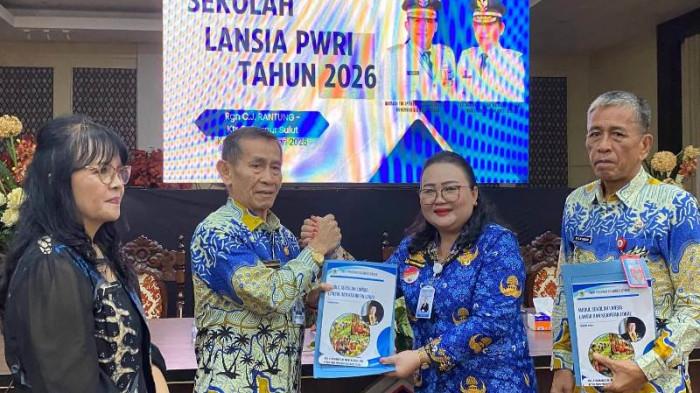 SEKOLAH LANSIA - Dinas Pendudukan dan Catatan Sipil (Disdukcapil) Sulawesi Utara.8