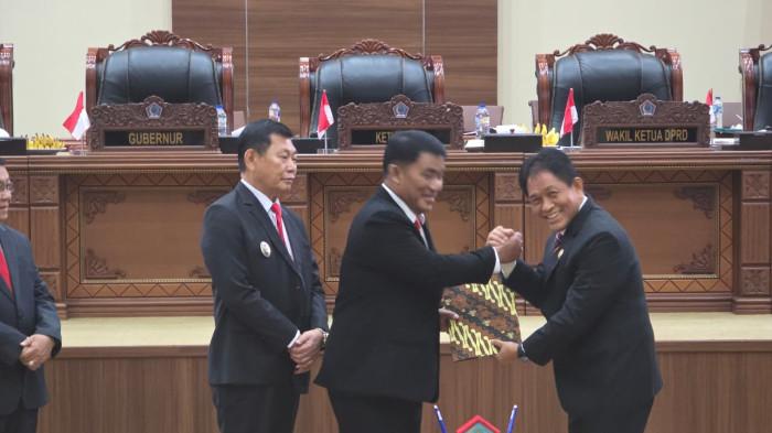 LKPJ - DPRD Provinsi Sulawesi Utara menggelar Rapat Paripurna dalam rangka penyampaian rekomendasi DPRD atas Laporan Keterangan Pertanggungjawaban (LKPJ) Gubernur Sulut Tahun 2025, sekaligus penyampaian laporan kinerja alat kelengkapan DPRD dan laporan pelaksanaan reses masa persidangan kedua tahun 2026.