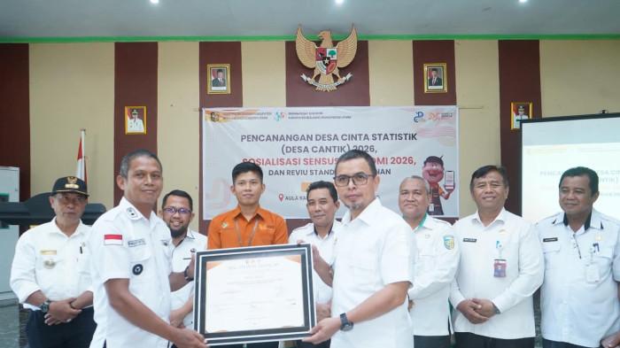 SOSIALISASI - Bupati Kabupaten Bolaang Mongondow Utara (Boltara) Sirajudin Lasena membuka sosialisasi Sensus Ekonomi 2026, di Aula Kantor Camat Kaidipang, Selasa (15/04/2026).