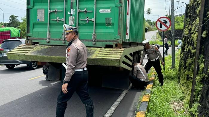 Satlantas Polres Minahasa Utara (Minut) - Polda Sulawesi Utara (Sulut) penertiban