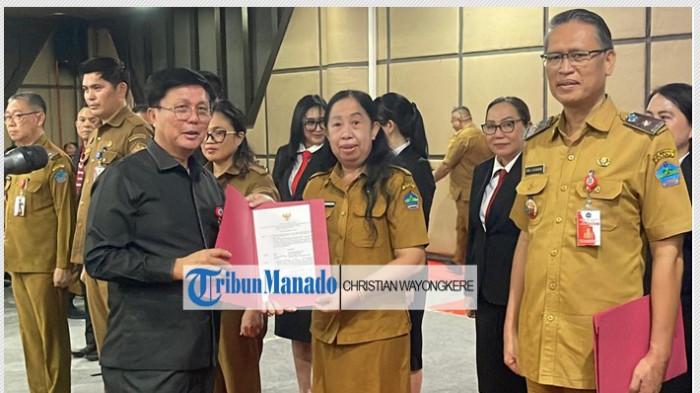 ROLLING PEJABAT - Pemkab Minahasa Utara melakukan rolling pejabat esalon 2 dan esalon 3 di Aula lantai 3 Kantor Bupati Minut, Selasa (21/4/2026).