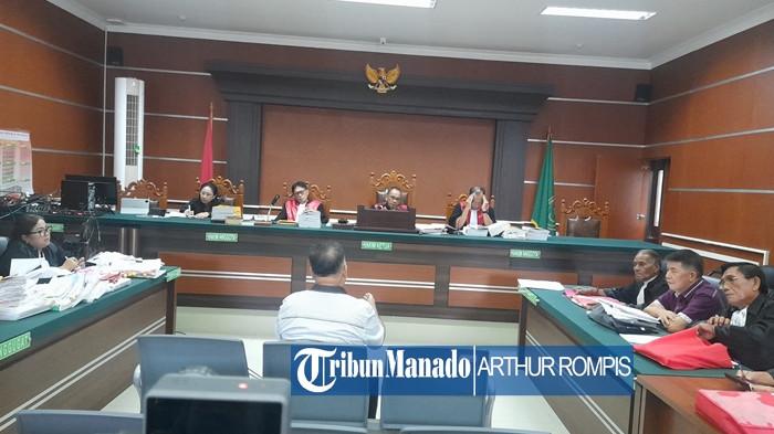 Kesaksian Jeffry Korengkeng Saat Tampil Sebagai Saksi Sidang Kasus Dana Hibah GMIM