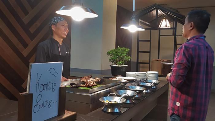 PROMO SPESIAL - Suasana di Kopi'O Resto Manado Tateli Resort and Convention, Sabtu (21/2/2026) malam. Manado Tateli Resort and Convention menghadirkan dua promo spesial Ramadhan Delight Package dan Ramadhan Kareem Staycation.