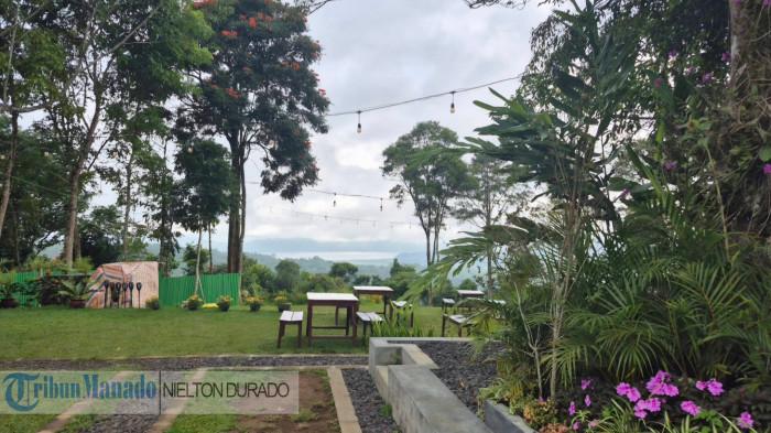 Suasana tempat wisata Kilapong Hills di Tomohon, Sulawesi Utara