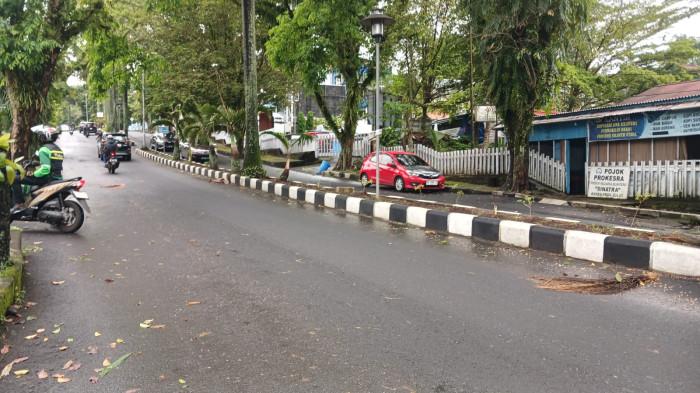 Sulawesi Utara, Kamis (12/3/2026). Hal itu akibat cuaca ekstrem semalam.
