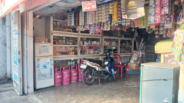 LPG - LPG non-subsidi yang dijual di agen, Jalan 14 Februari, Teling Atas, Wanea, Manado, Sulawesi Utara, Rabu (22/4/2026). Harga LPG non-subsidi ikut naik.