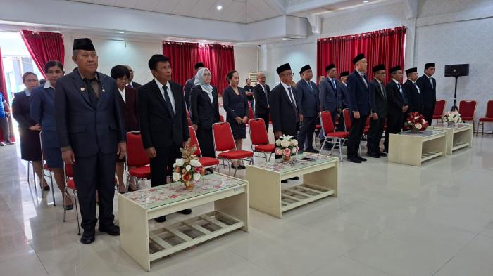 Thungari melantik Johanis Pilat sebagai Pj Sekretaris Daerah Kabupaten Kepulauan Sangihe