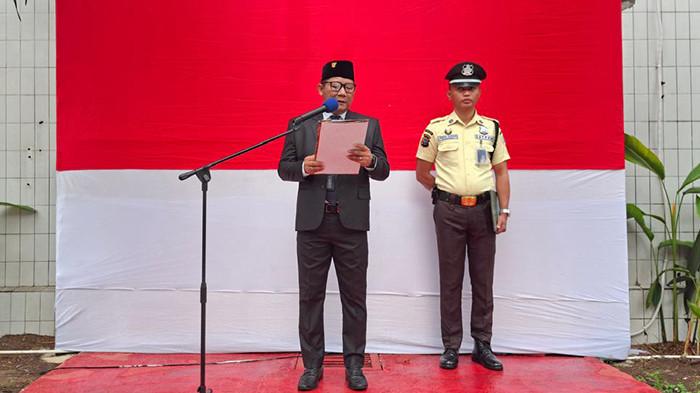 Upacara Sumpah Pemuda di Halaman Kantor BRI Bitung. Foto 2