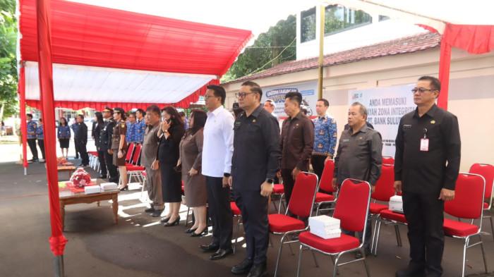 Upacara tersebut dilaksanakan di Lapangan Kantor Wali Kota Tomohon, Rabu (20/5/2026)