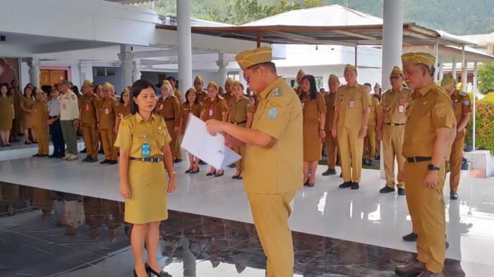 Wakil Bupati Kepulauan Sangihe, Tendris Bulahari,. Foto3.