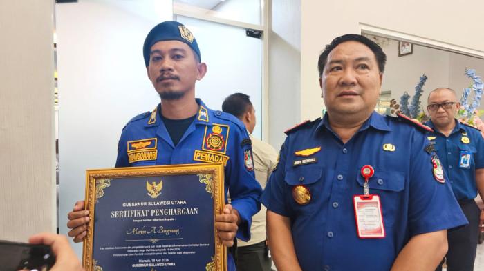 Yulius Selvanus (YSK) anggota Damkar bernama Marlon Bangonang cxhuj