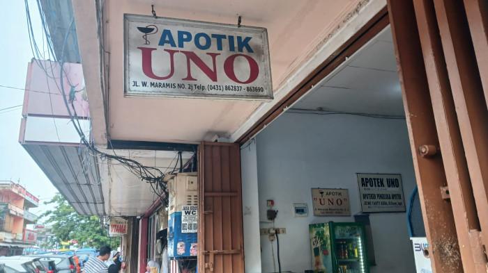 apotek uno pasar 45 manadp