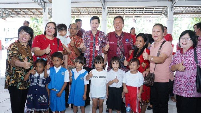 Bupati Minsel Franky Wongkar Buka Kegiatan Diklat PAUD