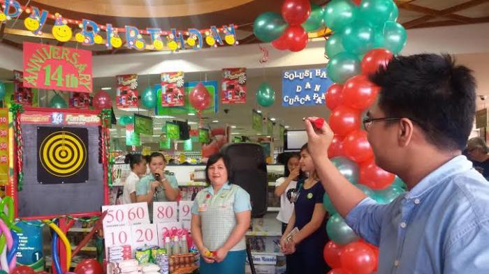 HUT Freshmart Meriah! Pengunjung Berebut Menangkan Doorprize Motor