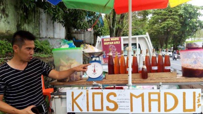 Berawal dari Keperluan Pribadi Kini Johnysue Panambunan Jual Madu Murni Sendiri hingga ke Pulau Jawa