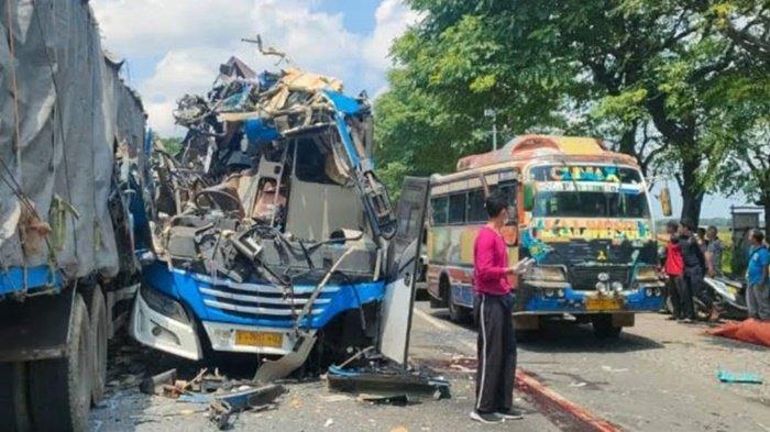Kecelakaan Maut Bus dan 2 Truk, Total 5 Orang Tewas, Berikut Ini Daftar Nama Korban