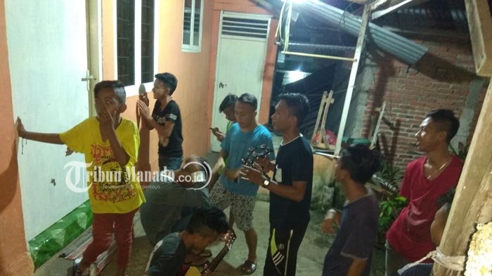 Bangunkan Sahur Lewat Nyanyian Sudah Jadi Tradisi Remaja Masjid Al-Muttaqin Selama 6 Tahun