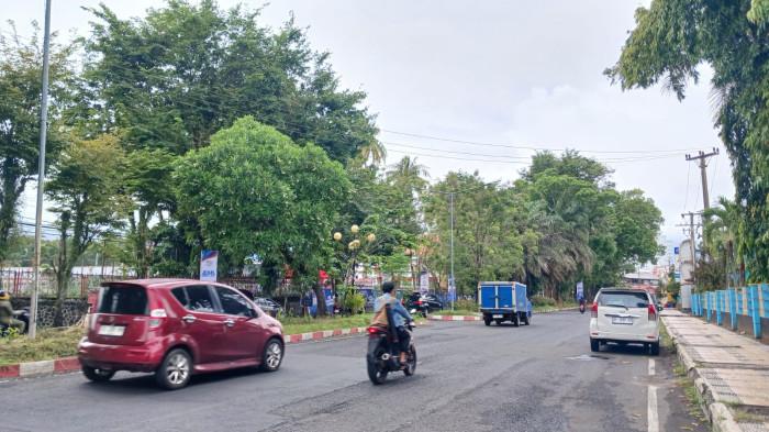 pepohonan jalan ahmad yani